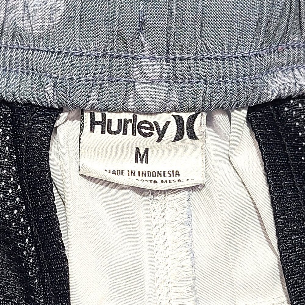 Hurley Medium Asylum Volley 17 Shorts Gray Pineapple Palm Tree Casual Wear - Picture 8 of 14